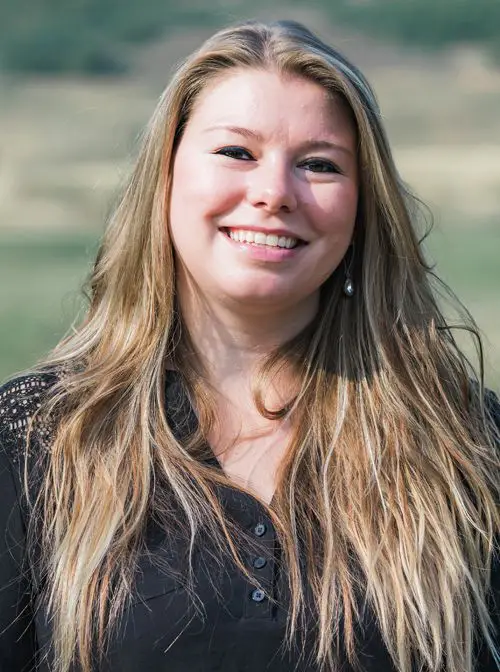 image of the doctor Holly